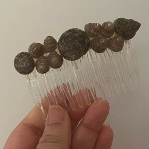 Handmade Shell Hair Comb - Brown Natural Shell Accent